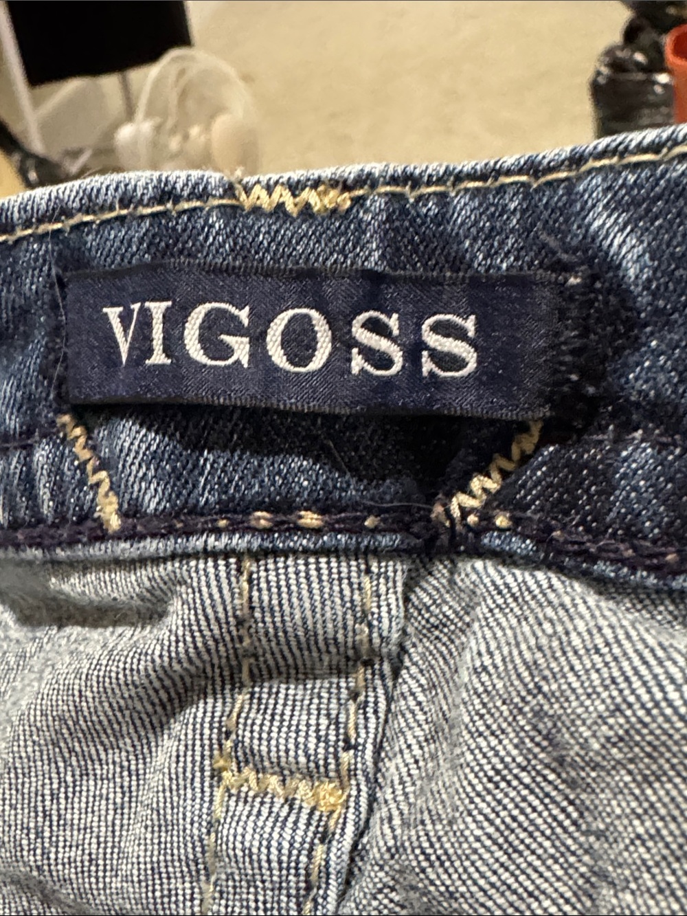 Vigoss Women's Medium Blue Boyfriend Jeans with Contrast Stitching - Picture 5 of 5